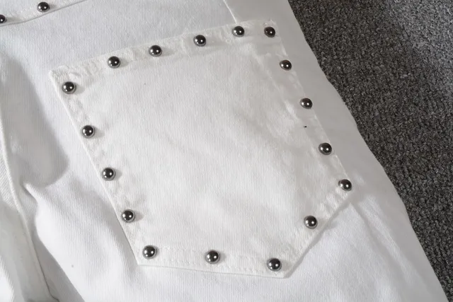 Balmain স্টাডড মোটো-ইনস্পায়ার্ড সাদা জিন্স 5