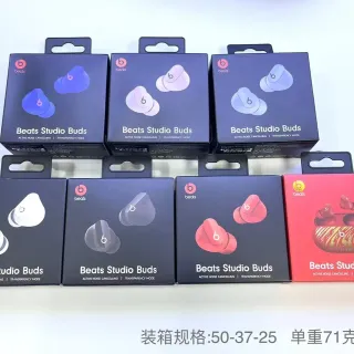 Beats Studio Buds Black Compact Charging Case Glossy Finish TWS Earbuds
