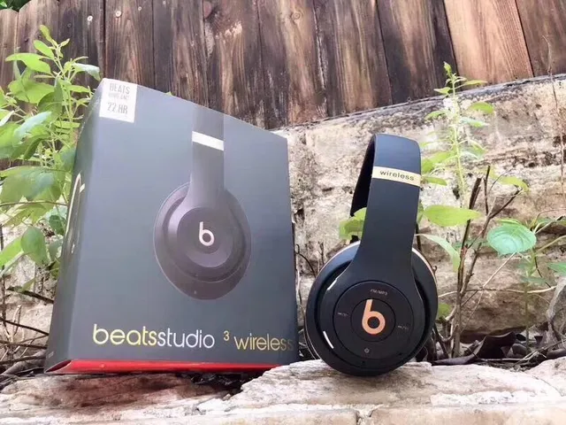 Beats Studio3 Wireless Multicolor Over-ear Headphones 18