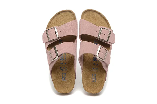 Birkenstock Arizona وردي غباري صنادل كاجوال 2