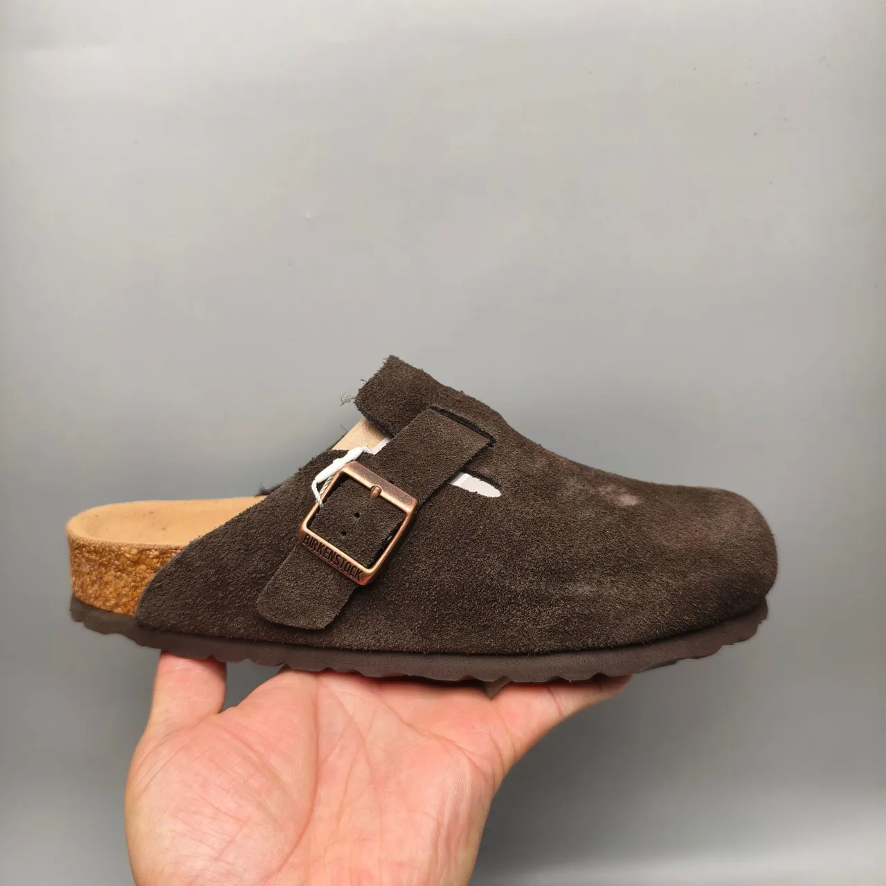 Birkenstock Boston Sapato de casa de camurça marrom de alça única 2