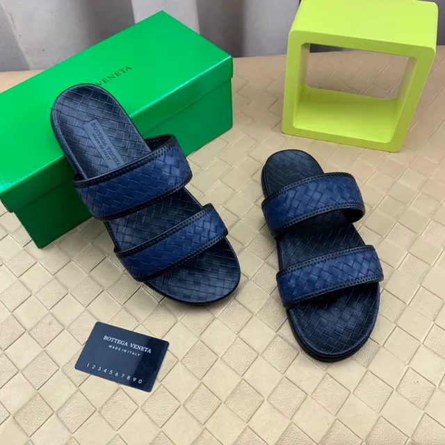 Bottega Veneta Andiamo Bleu marine Intrecciato Cuir tissé Chaussons 5