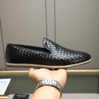 Bottega Veneta Andiamo منسوج Intrecciato أسود لوفر