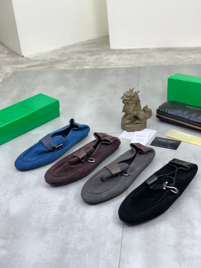 Bottega Veneta Bleu Navy Daim Mocassin Bride Cuir Lisse 2