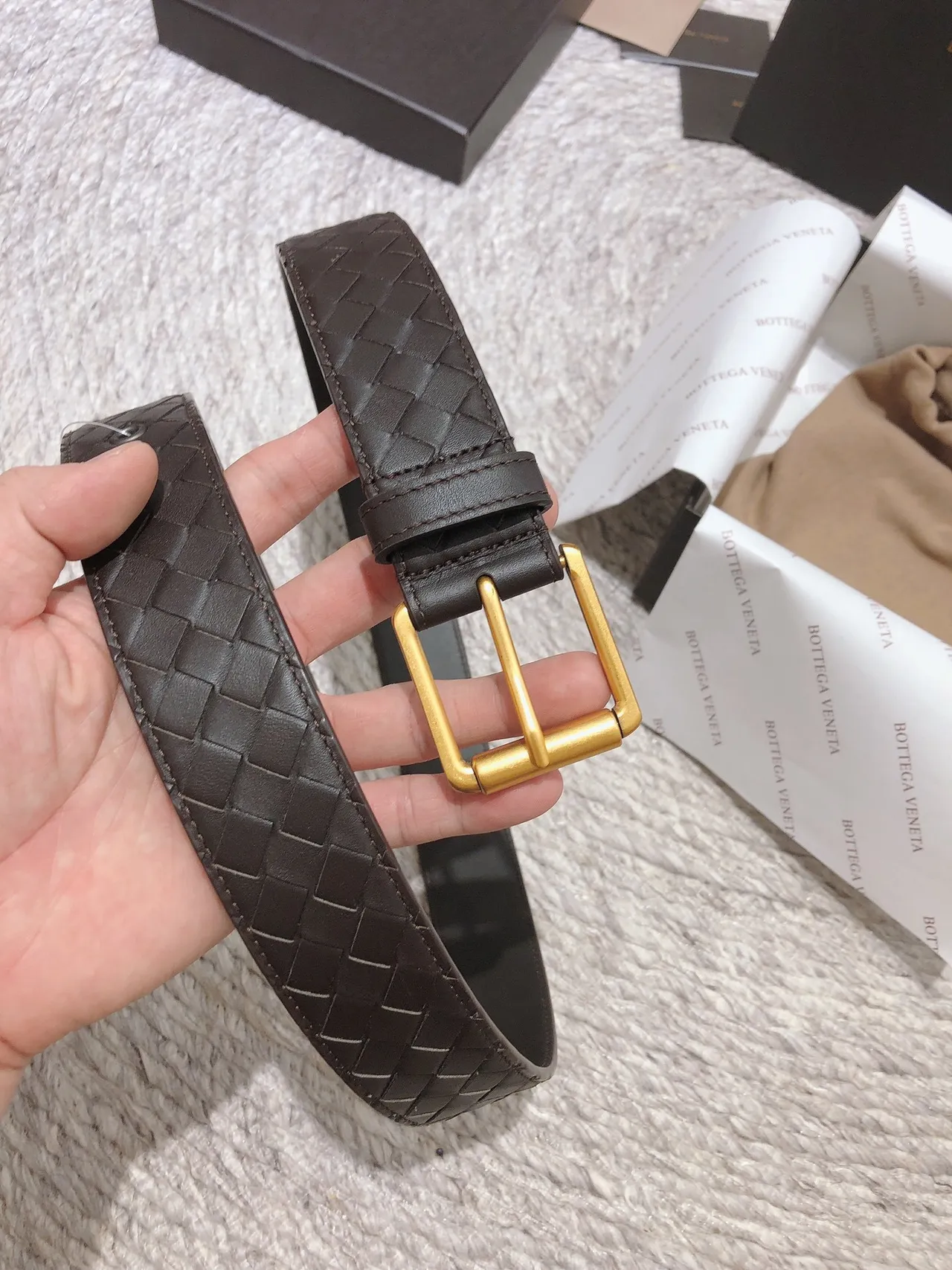 Bottega Veneta بني ذهبي منسوج إنتريتشياتو مستطيل بكل حزام جلدي 2