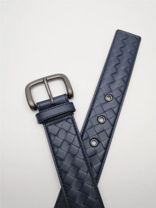 Bottega Veneta Cassette Intrecciato Cinto de couro cinza 11