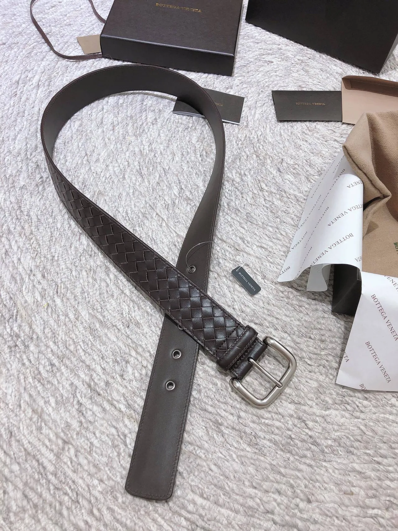 Bottega Veneta Cassette Intrecciato ceinture en cuir tissé 5