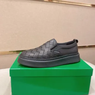 Bottega Veneta Cassette 编织皮革一脚蹬乐福鞋