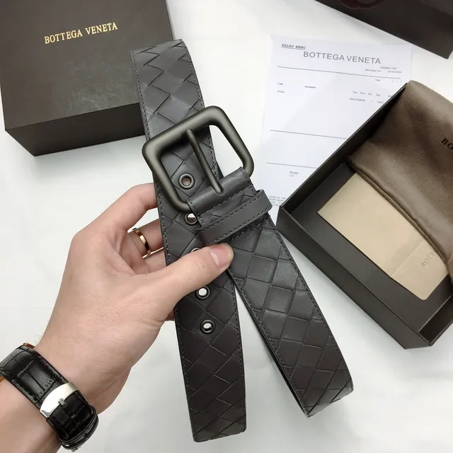 Bottega Veneta ceinture en cuir gris Intrecciato tressée 6