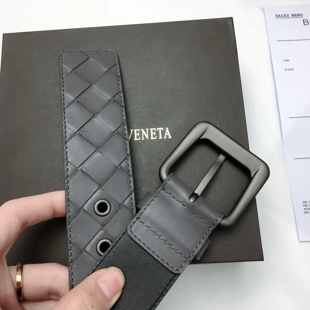 Bottega Veneta ceinture en cuir gris Intrecciato tressée 7