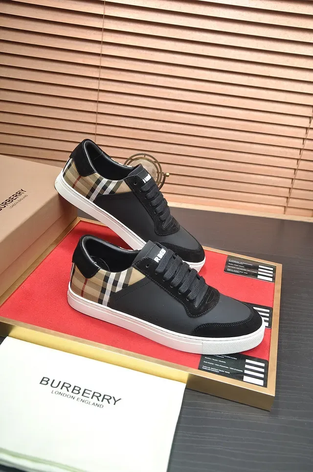 Burberry Noir Beige Maison Check Panel Daim Pointe Style de Vie Sneakers 6