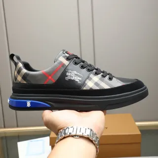 Burberry Black Beige Plaid-Panelled Monogrammed Heel Lifestyle Sneakers