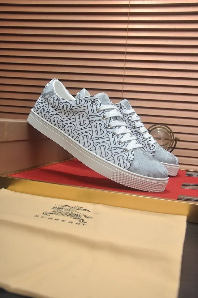 Burberry Cinza Branco Monograma Impreso Superior Cupsole Lifestyle Sneakers 2