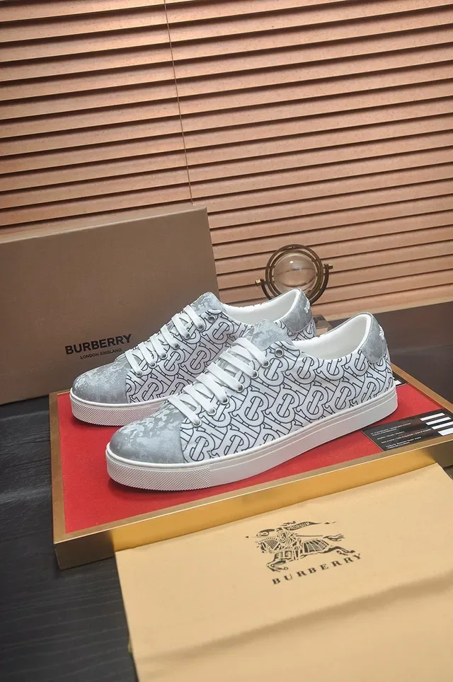 Burberry Cinza Branco Monograma Impreso Superior Cupsole Lifestyle Sneakers 4