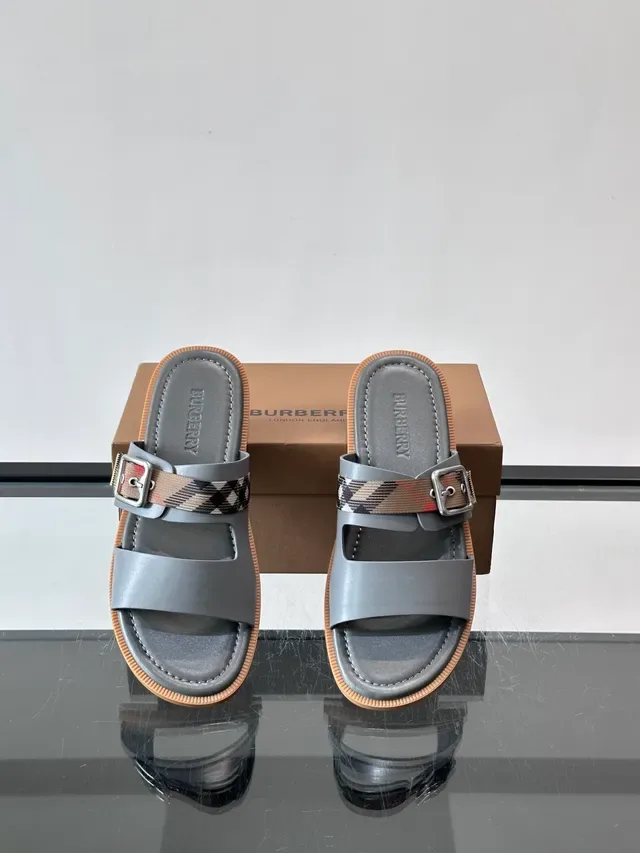 Burberry House Check Slide Navy Beige Double Sangle Boucle Sandales Casual 8