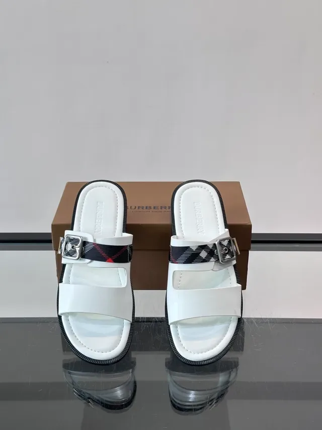 Burberry House Check Slide Navy Beige Double Sangle Boucle Sandales Casual 9