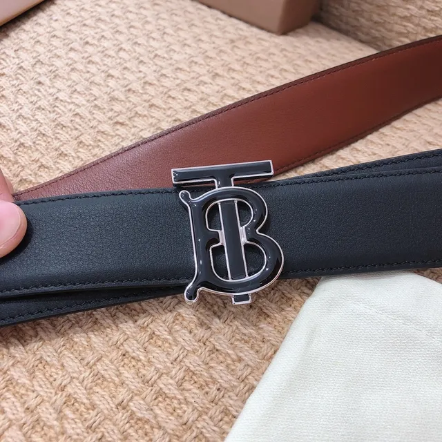 Burberry Knight Black and Brown Leather Belt 4