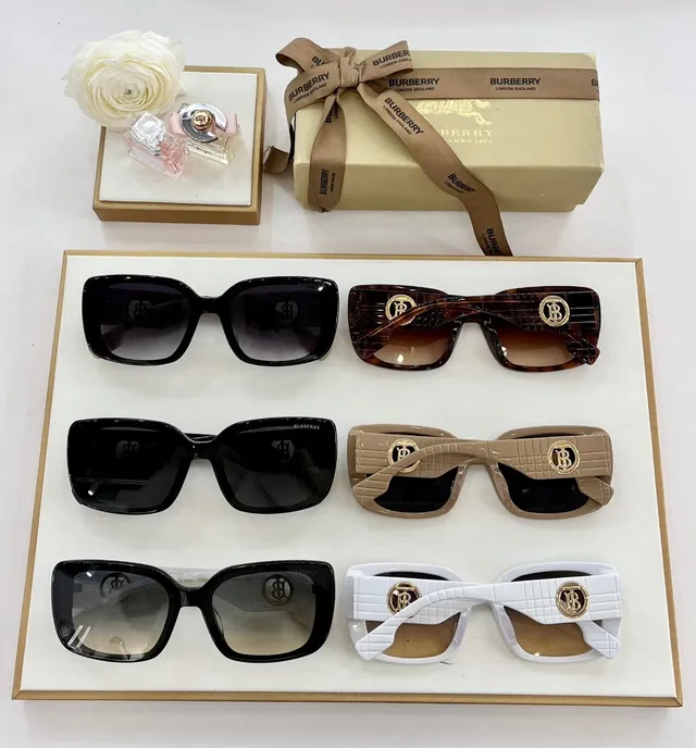 Burberry Lola Black Beige Oversized Rectangular Frame Acetate Front Sunglasses 3