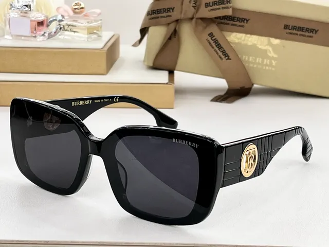 Burberry Lola Black Beige Oversized Rectangular Frame Acetate Front Sunglasses 9