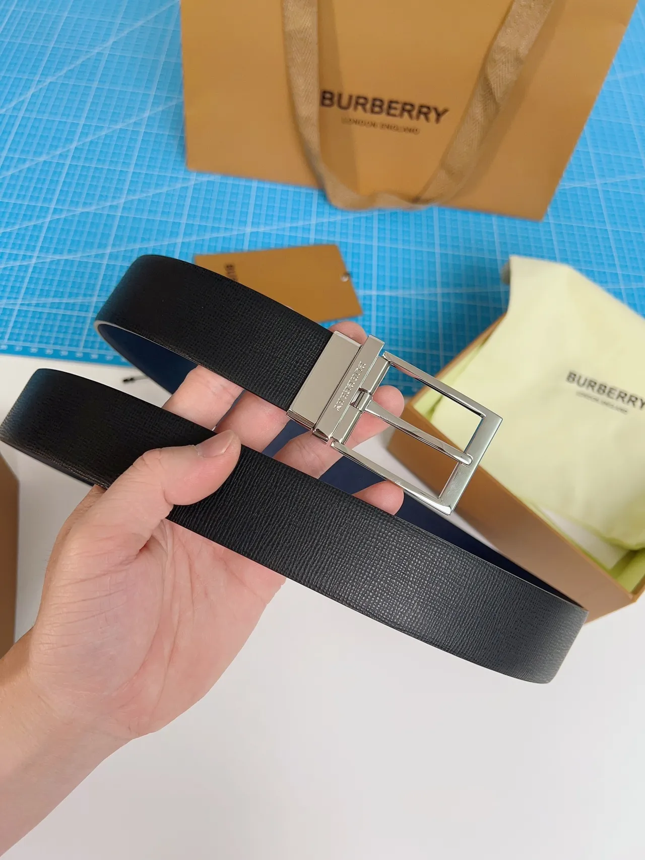 Burberry Reversible Buckle Black Textured Leather Belt 5