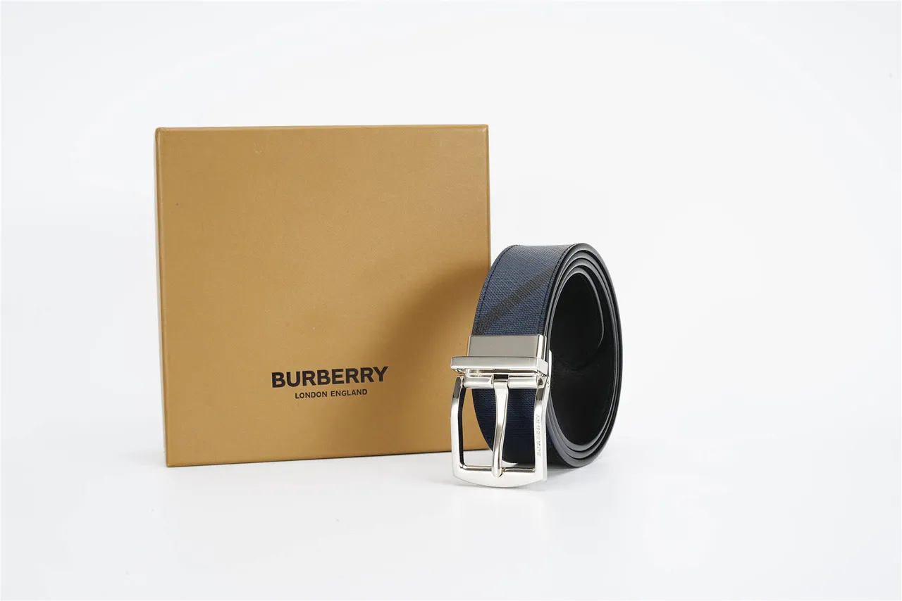 Burberry Ceinture réversible tissée navy et noir de lona 6
