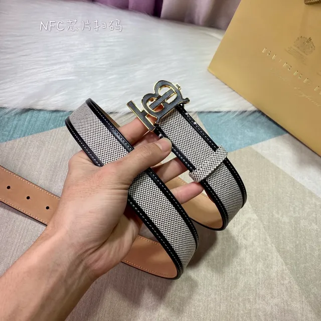 Burberry TB Monogram Ceinture Beige et Noir en Cuir Tressé 2