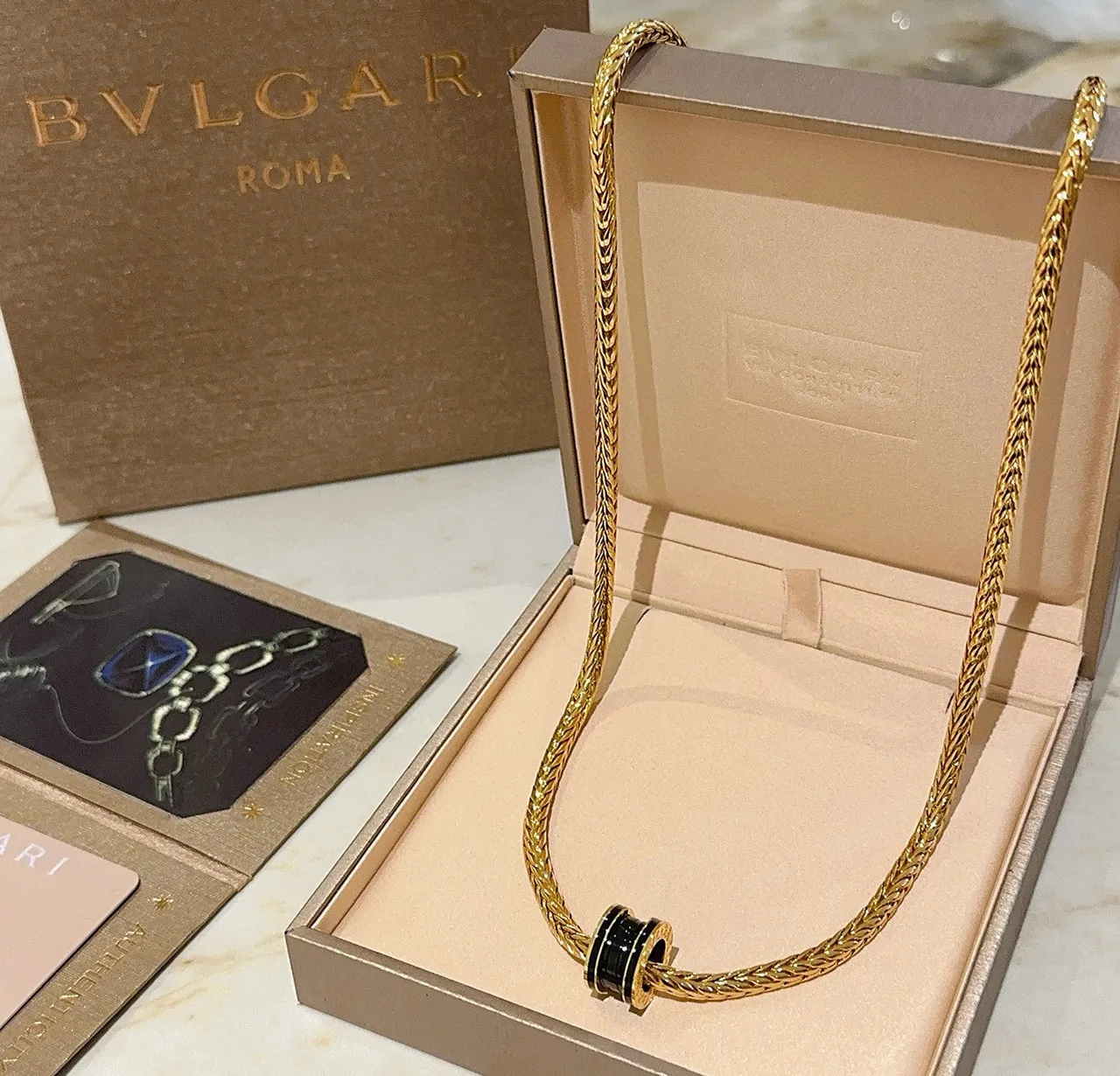 Bvlgari B.zero1 Collier chaîne de maillons de blé tressés noirs dorés en forme de baril avec pendentif 7