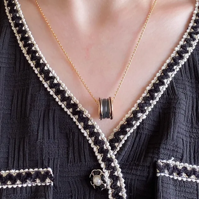 Bvlgari B.zero1 Colier multi-bandes noir céramique et or 8