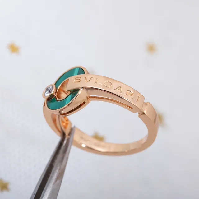 Bvlgari B.zero1 Rose Gold Malachite and Diamond Ring 5