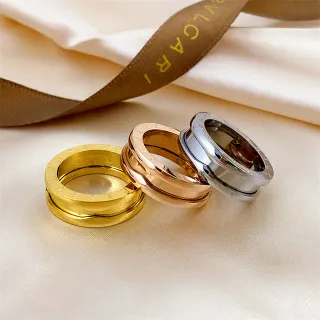 Bvlgari B.zero1 টিউবুলার খোদাই করা স্ট্যাকড রিংস