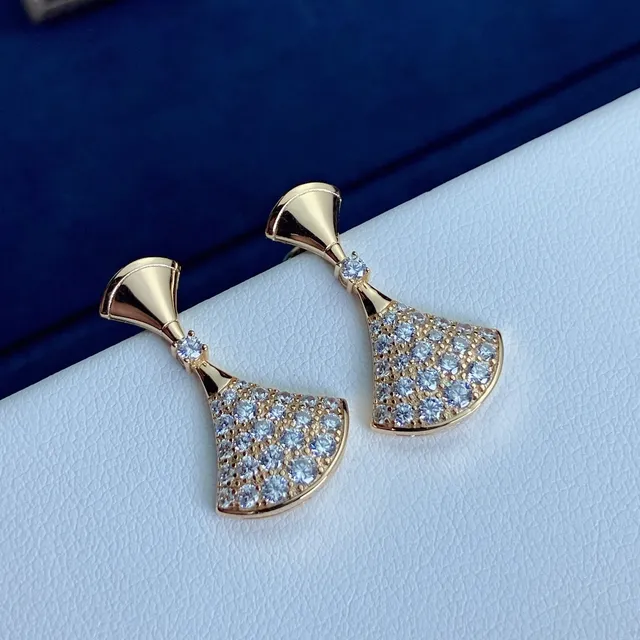Bvlgari Divas’ Dream পাখা আকারের পেভে কানের দুল 4