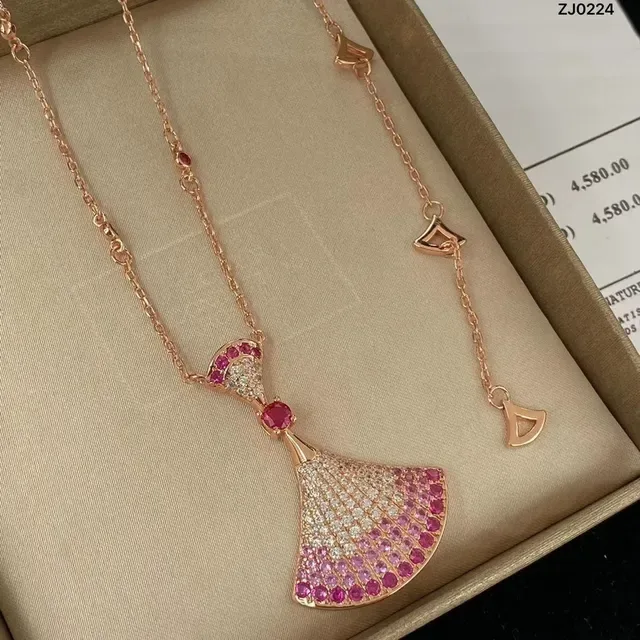 Bvlgari Divas’ Dream Pink Gold Fan-Shaped Pendant Graduated Gemstone Setting Necklace 3
