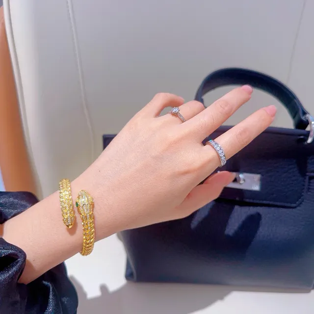 Bvlgari সোনার সবুজ লিপটে সাপ Pavé-Set ব্রেসলেট 5