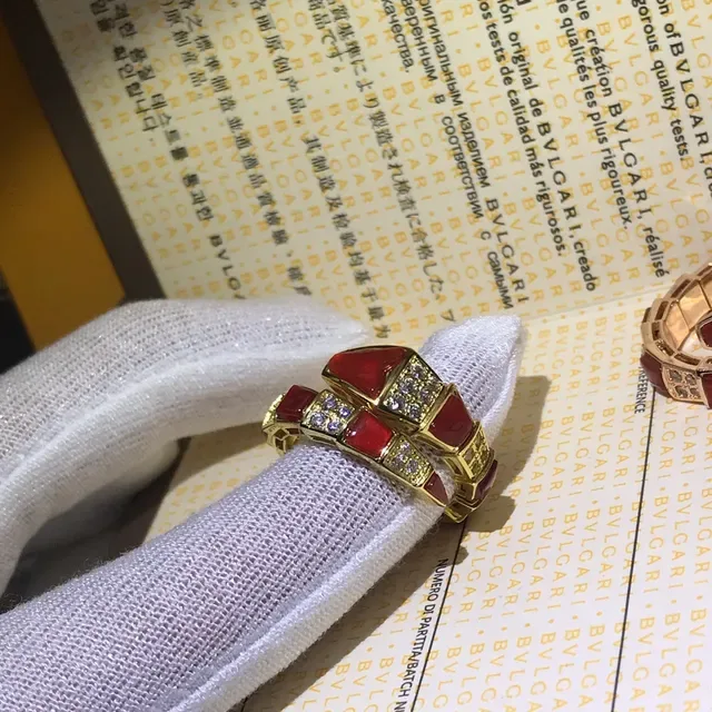Bvlgari Parentesi Or Rouge Géométrique Multi-Bande Articulée Bague 3