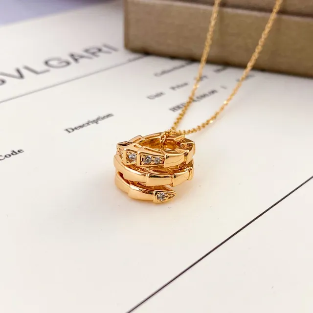 Bvlgari Serpenti Colares pingentes em espiral pavé 4