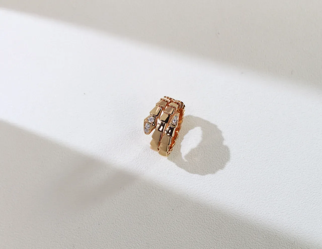 Bvlgari Serpenti Coiled Scale Motif Diamond Ring 6