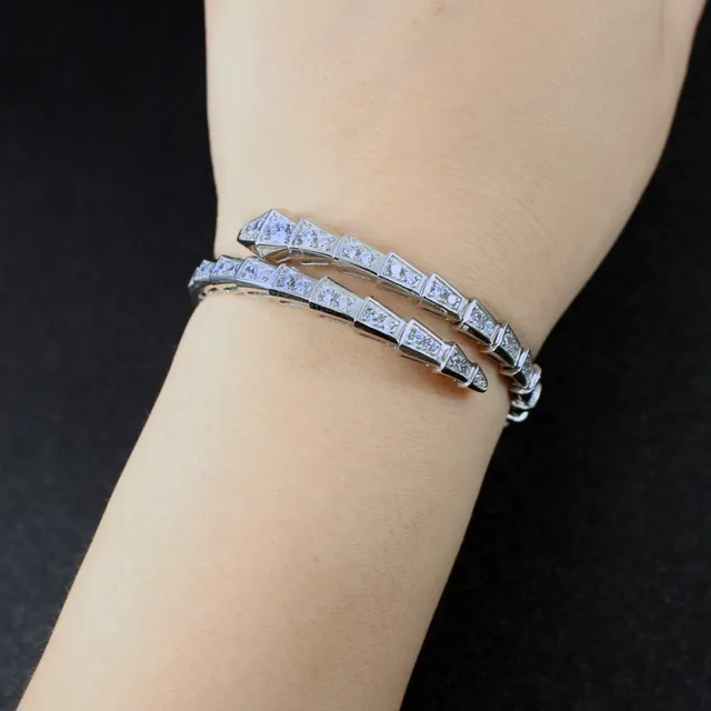 Bvlgari Serpenti Pavé Diamants Or Blanc Bracelet Spirale 3