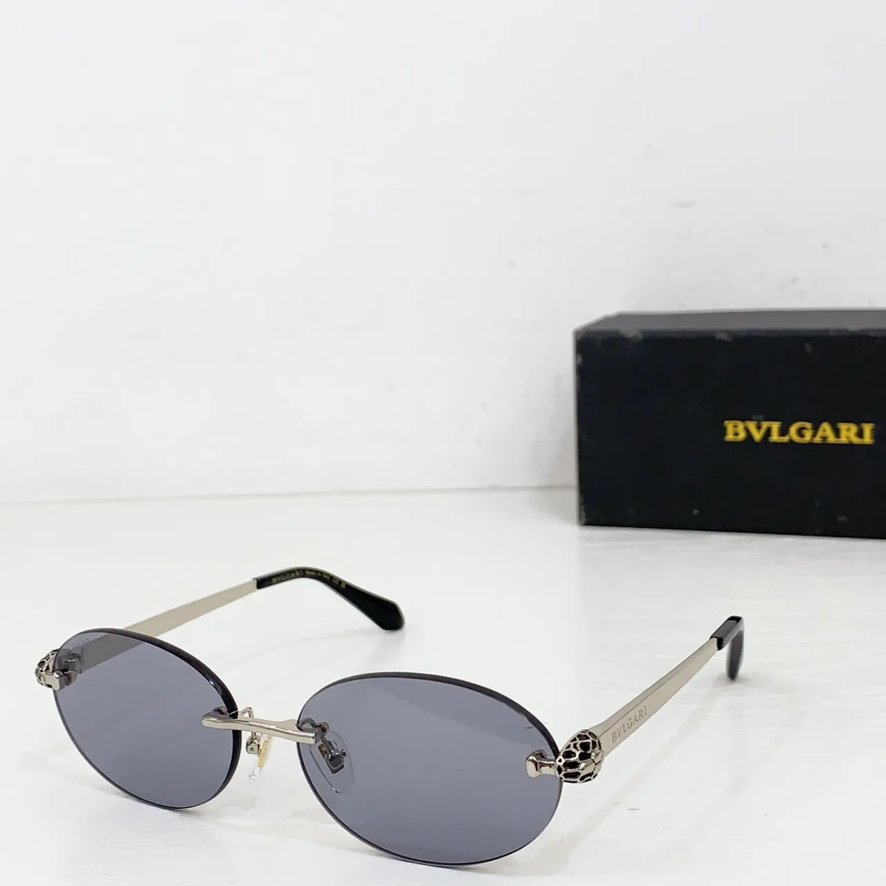 Bvlgari Serpenti Lunettes de Soleil Sans Monture Ovales Lentille Gradient 3
