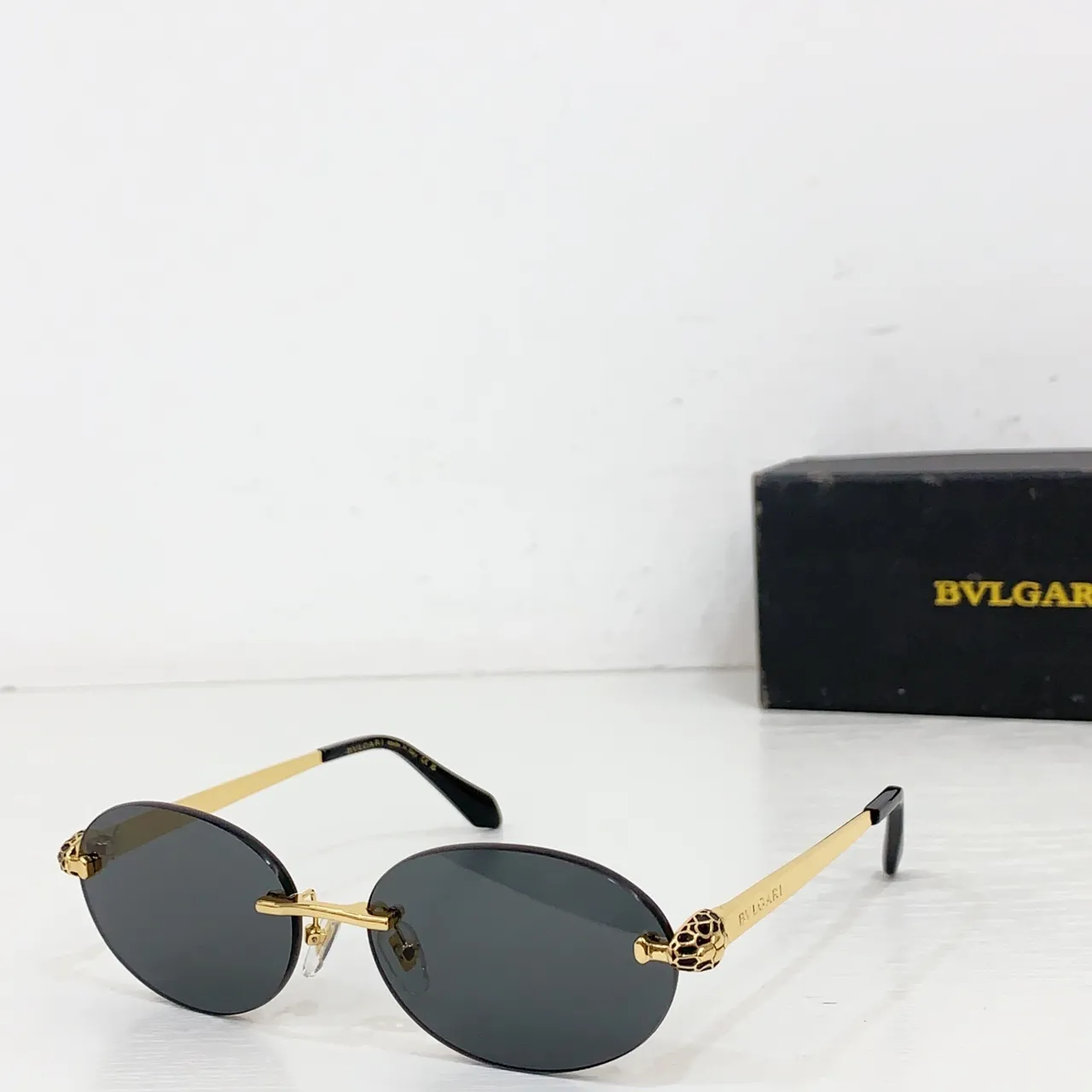 Bvlgari Serpenti Lunettes de Soleil Sans Monture Ovales Lentille Gradient 9