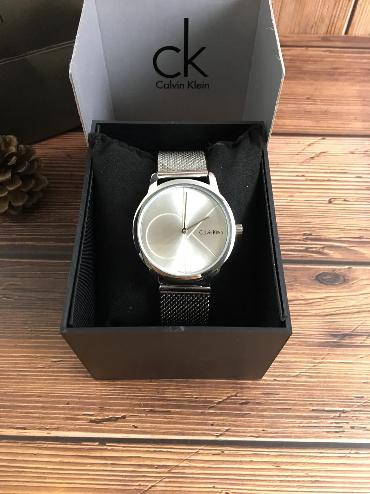 Calvin Klein Minimal Silver-Tone Mesh Bracelet Quartz Watch 5