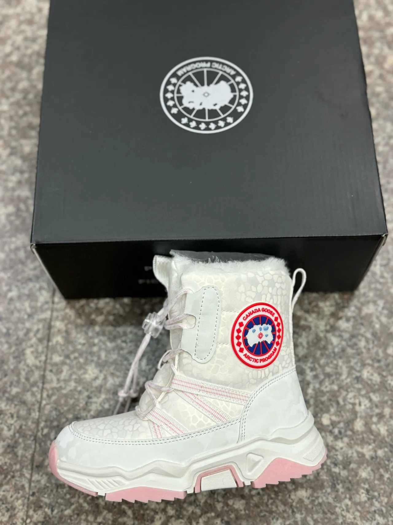 Canada Goose Arctic Program Estampado de Leopardo Botas de Nieve Negro para Niños 18