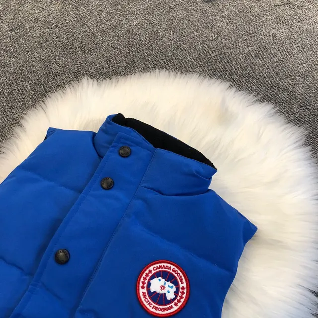 Canada Goose Purple Black Quilted High-Collar Vest 11