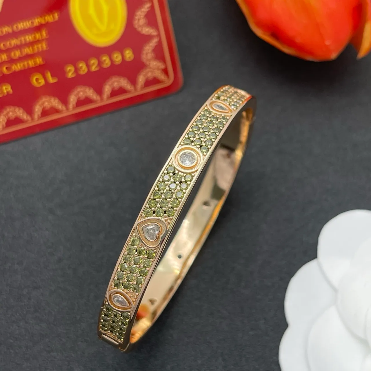 Cartier Bracelet Motif Cœur Pavé-Set Or Vert 6