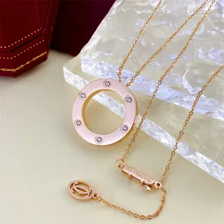 Cartier قلادة ذهبية شفافة مفتوحة الحلقة مع أحجار مثبتة على الحافة