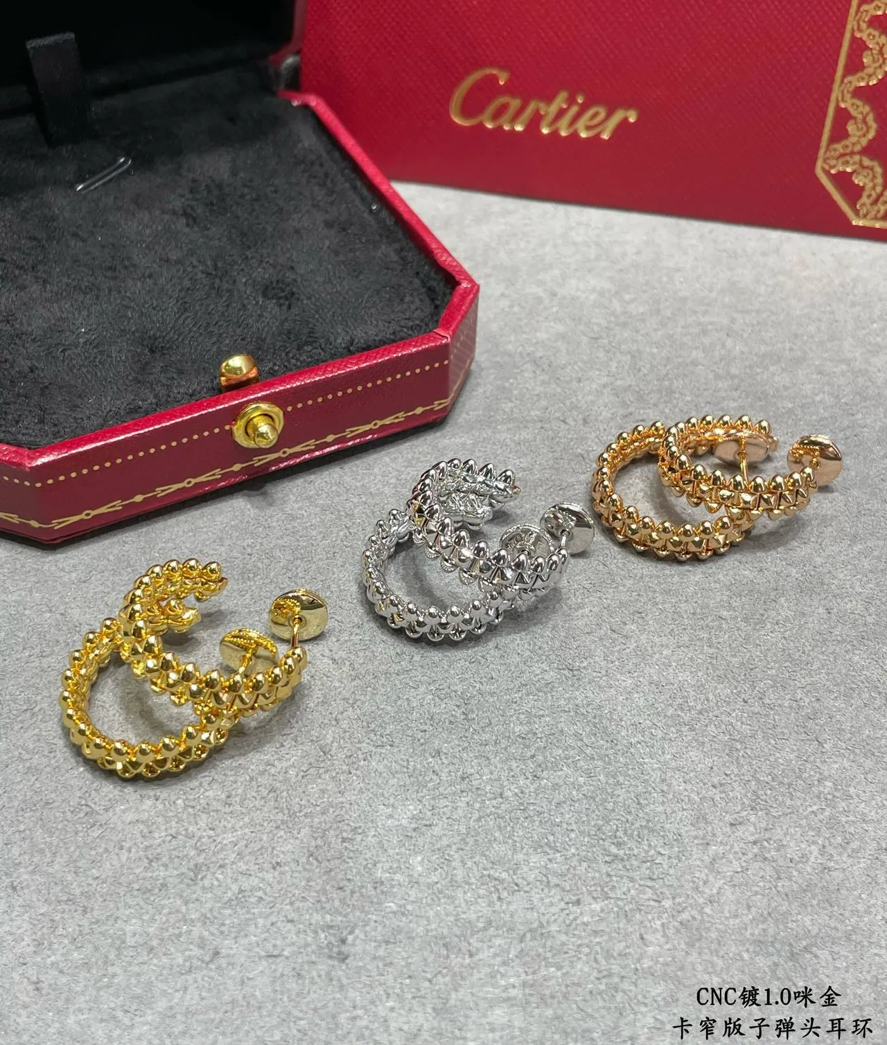 Cartier Juste un Clou Aureole Doré Blanc Étroit Pavé-Set Pierres Boucles d'oreilles 6