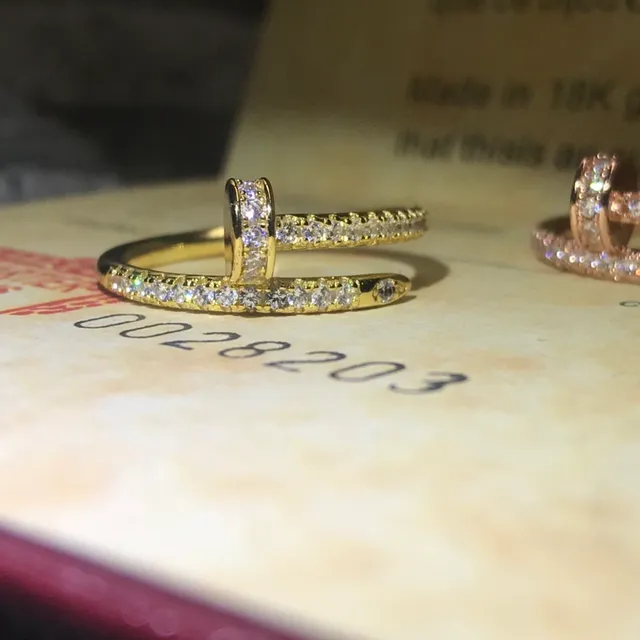 Cartier Juste un Clou Pavé diamante anel de dupla banda 4