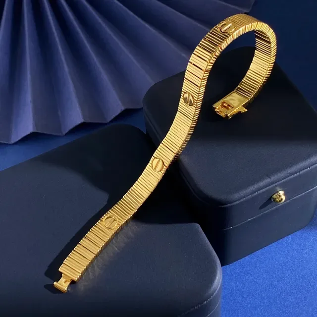 سوار Cartier Juste un Clou ذهب مضلّب 6