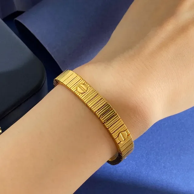 سوار Cartier Juste un Clou ذهب مضلّب 7