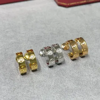 Cartier Love Aros de media argolla Motivo de tornillo Pendientes de diamantes