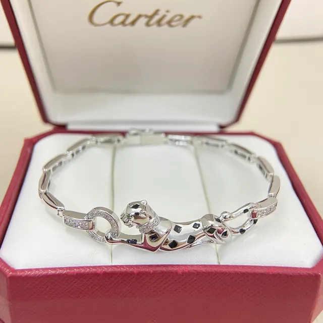 Cartier Panthère Gold Black Panther Motif Enamel Spots Bracelet 9
